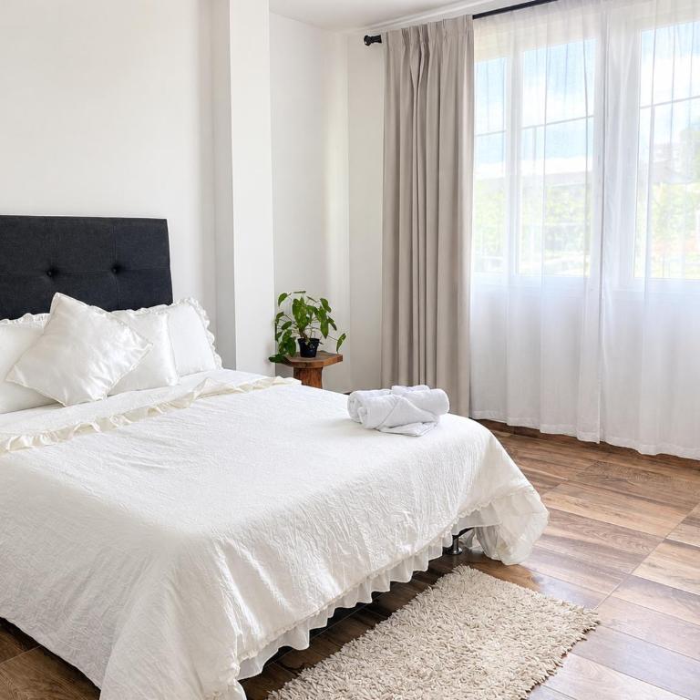 Casa moderna con piscina privada, Villavicencio - Casa de 3 dormitorios - 4