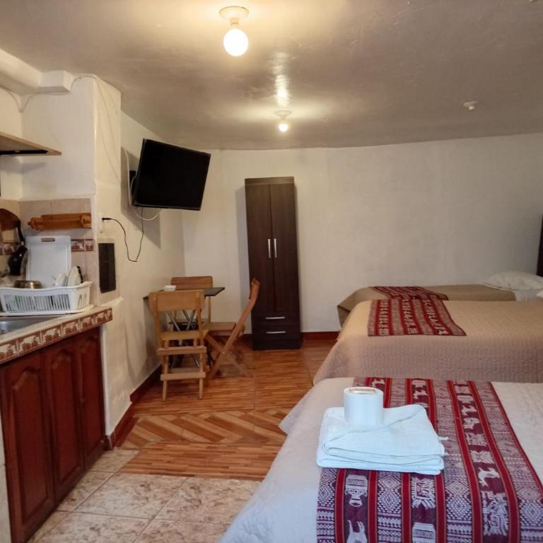 Casa del Valle - Standard Family Room - 1