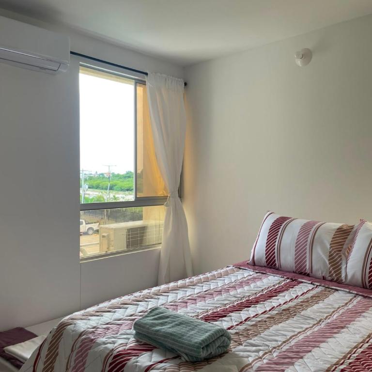 Apto en Cartagena con acceso a playa privada - Three-Bedroom Apartment - 8