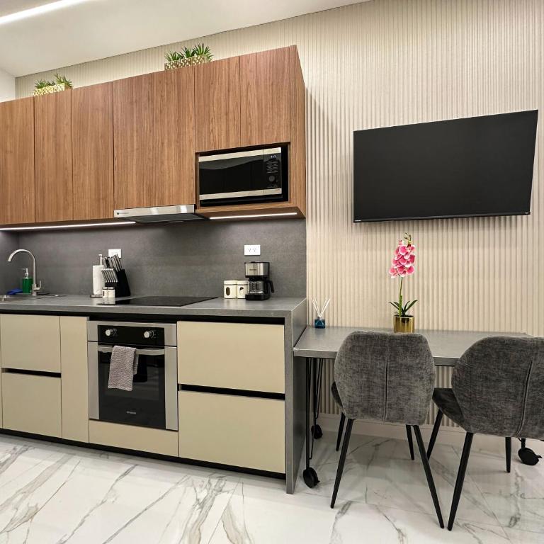 Suite moderna Caracas La Boyera cerca del CMDLT con estacionamiento - Apartamento de 1 dormitorio - 2