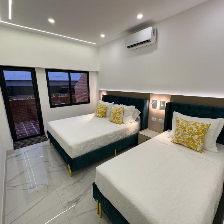 Suite moderna Caracas La Boyera cerca del CMDLT con estacionamiento - Apartamento de 1 dormitorio - 7