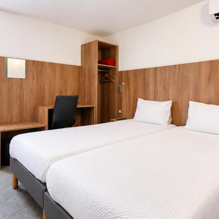 Kyriad - Narbonne Sud - Chambre Standard avec 2 Lits Simples - 1