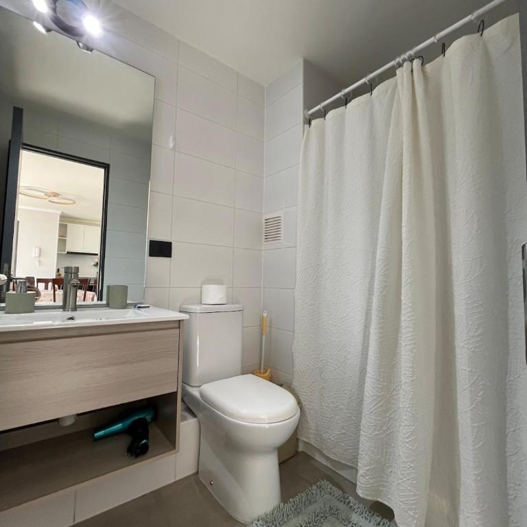 Comfortable, equipped apartment with a beautiful view, centrally located - One-Bedroom Apartment - 7