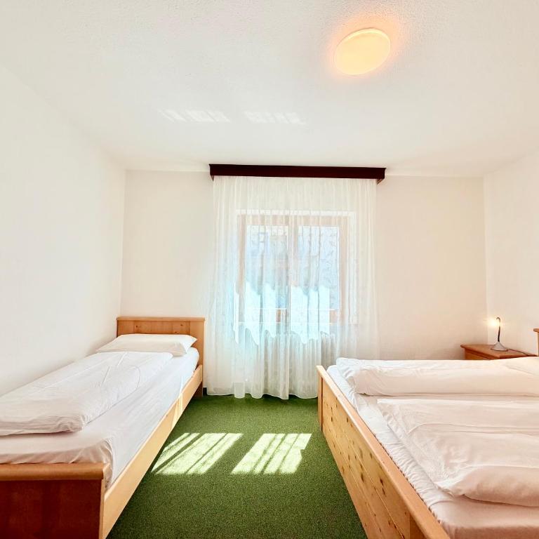 3-Bedroom Pecol Apartment - Ski and Mountain View - Appartamento con 3 Camere da Letto e Vista Montagna - 13