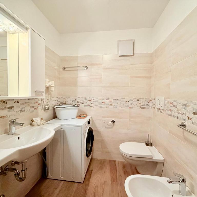 3-Bedroom Pecol Apartment - Ski and Mountain View - Appartamento con 3 Camere da Letto e Vista Montagna - 21