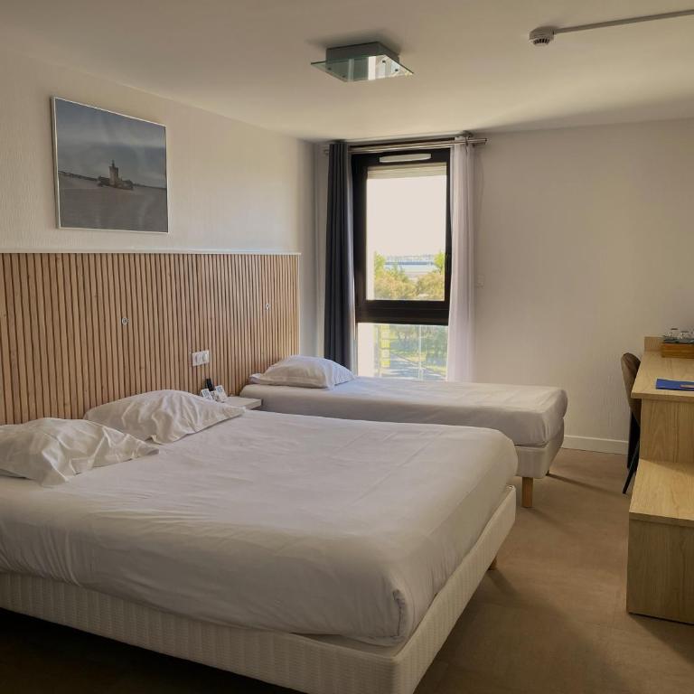 Logis Hôtel Le Rochelois - Chambre Lit Jumeaux ou Triple - 3