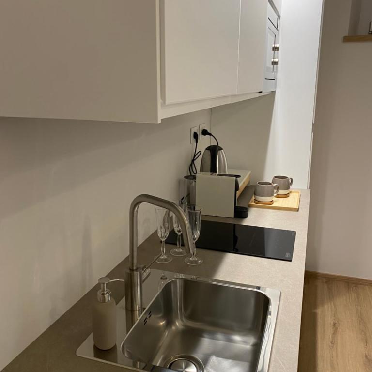 Appartamenti Madama, nuovi appartamenti con parcheggio privato - Appartamento Monolocale con 1 Letto Matrimoniale - 7