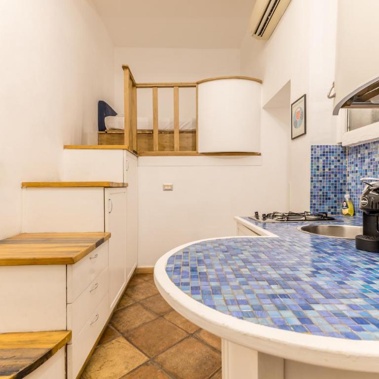 In the heart of Trastevere I Apartment with private terrace - Apartment mit 1 Schlafzimmer - 11