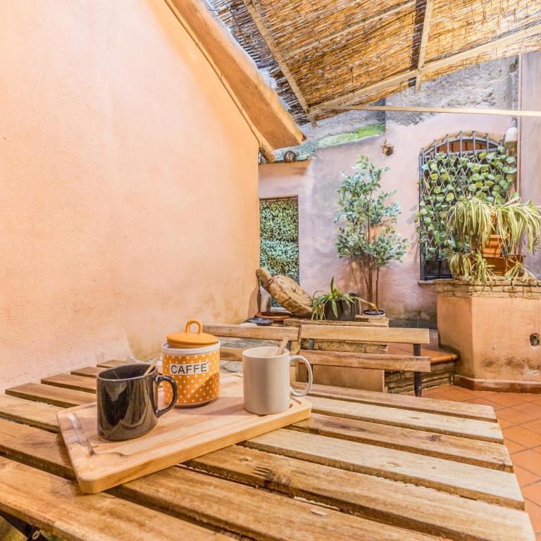 In the heart of Trastevere I Apartment with private terrace - Apartment mit 1 Schlafzimmer - 2