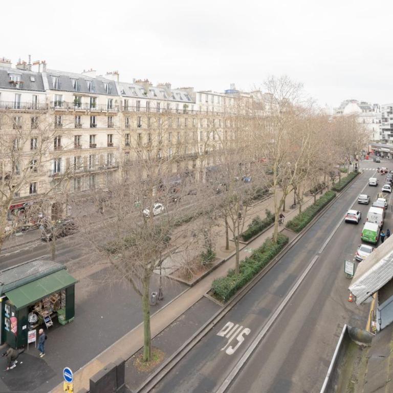 Studio parisien face metro Pigalle - Paris 9 - 2p - Studio - 10