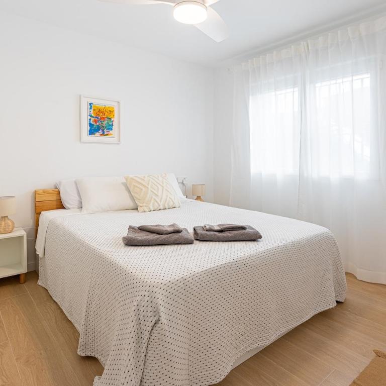 Living Murcia-Modern 3BR House with Terrace - Casa de 3 dormitorios - 14