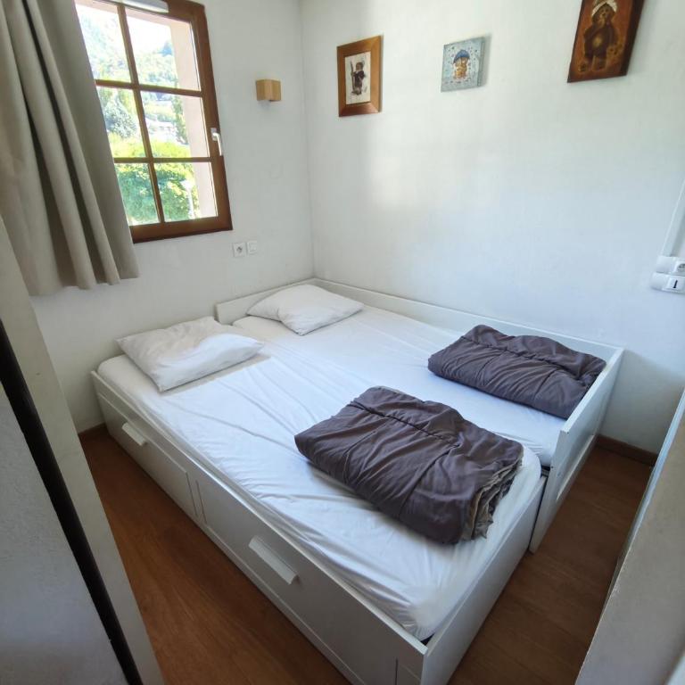 Appartement meublé T3 avec terrasse vue montagne - Appartement 2 Chambres - 13