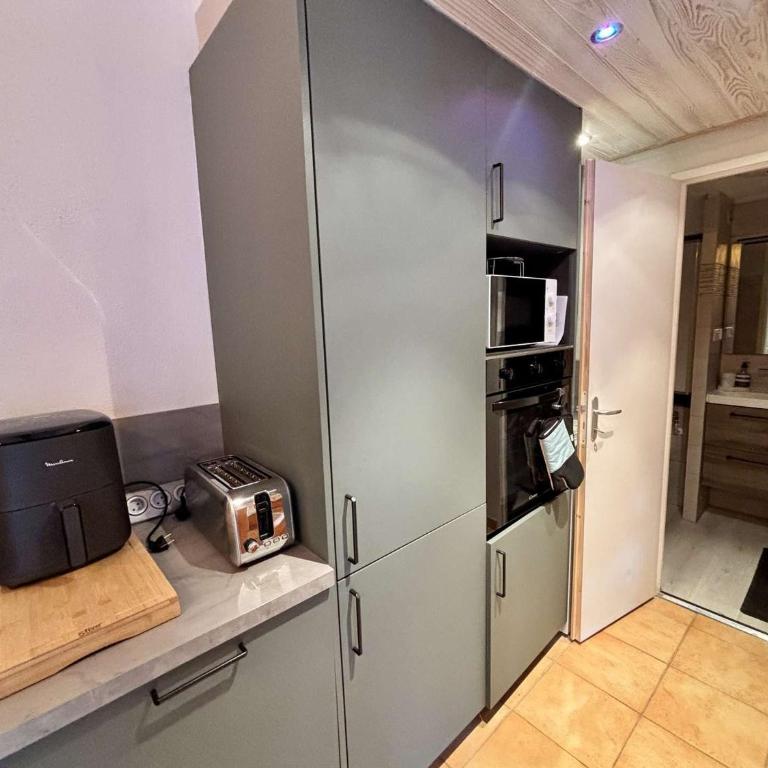 Maison climatisée avec piscine et parking - 4 pers. - Appartement 2 Chambres - 6