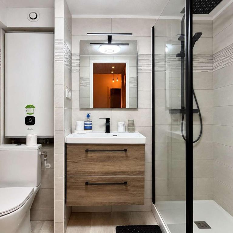 Maison climatisée avec piscine et parking - 4 pers. - Appartement 2 Chambres - 9