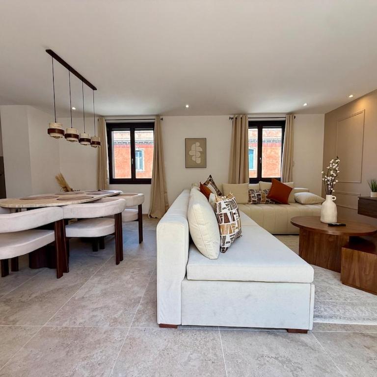 Le Patio Henri - Clim, suite & cour privée - Appartement 3 Chambres Deluxe - 19