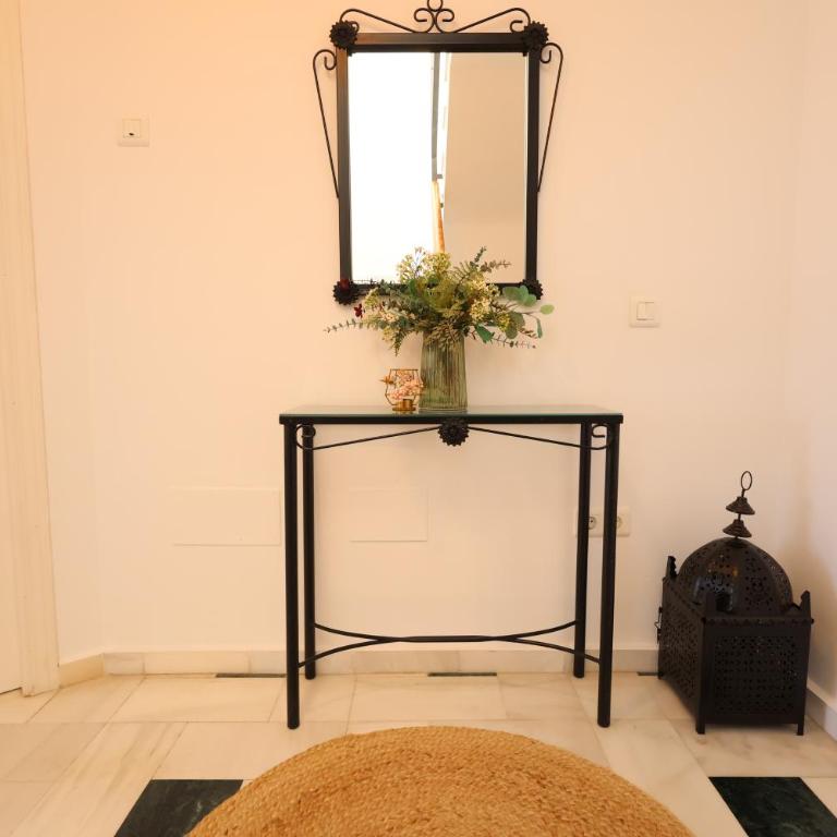 AE7 - Townhouse for 5 with Private Garage and Year-Round Pool - Terrace and AC - Casa - 2
