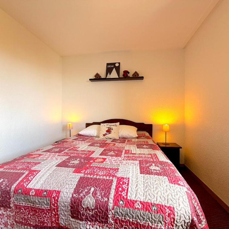 Superbe T2 avec piscine et vue - Pied des pistes - Appartement 1 Chambre avec Balcon et Vue sur les Montagnes - 22