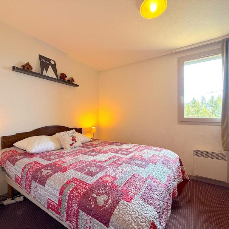 Superbe T2 avec piscine et vue - Pied des pistes - Appartement 1 Chambre avec Balcon et Vue sur les Montagnes - 23