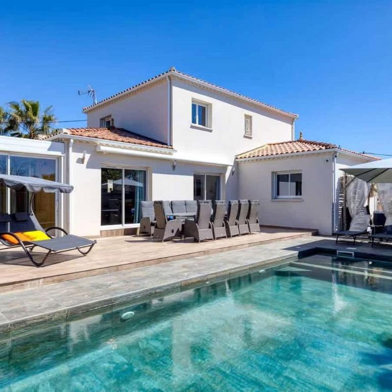Villa Anja Agde Heated Pool & Jacuzzi Family Villa - Villa - 1