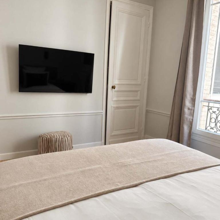 Refined Montaigne 2BR Suite 6P - Appartement 3 Chambres - 3