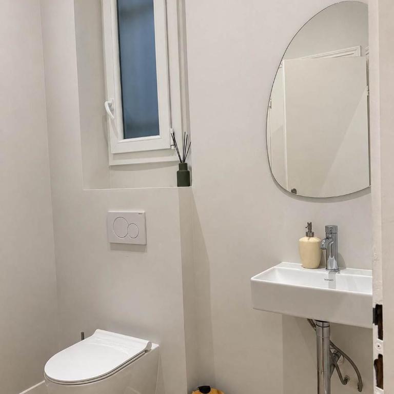 Refined Montaigne 2BR Suite 6P - Appartement 3 Chambres - 14