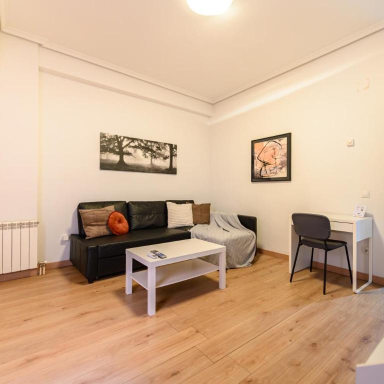 ADU151A - Piso 2 de dormitorios en Sol, Centro de Madrid - Alquiler temporal - Apartment mit 2 Schlafzimmern - 1