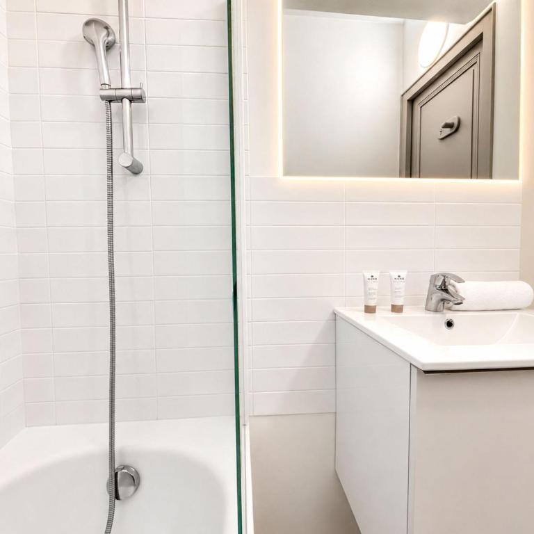 Charming flat with lift - Eiffel Tower - Appartement - 26