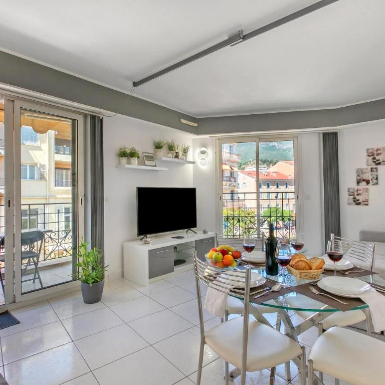Victoria Beach Apartments - Apartment mit Balkon - 3