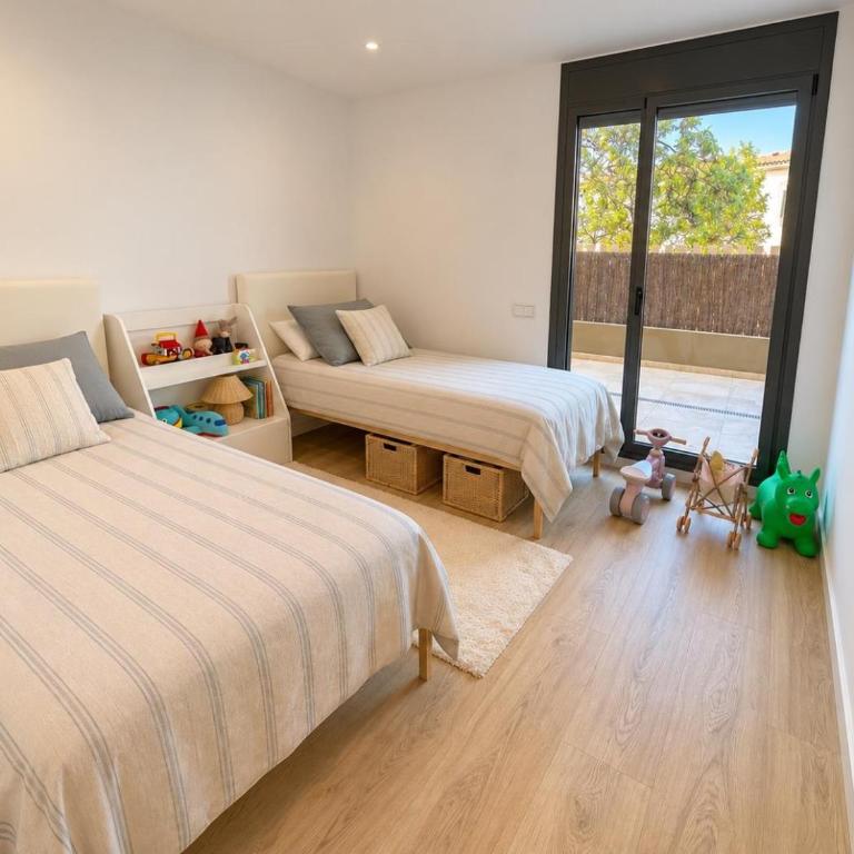 Apartamento nuevo, equipado y decorado con estilo - Two-Bedroom Apartment - 55