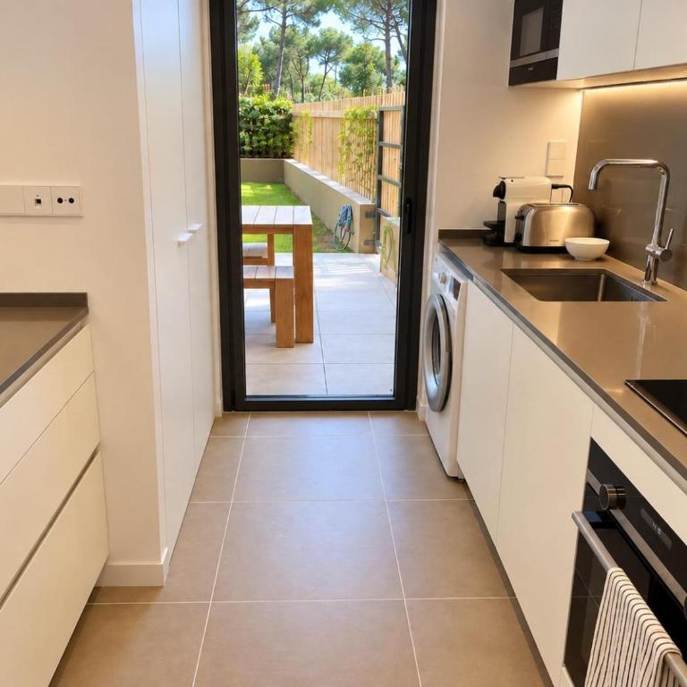 Apartamento nuevo, equipado y decorado con estilo - Two-Bedroom Apartment - 56