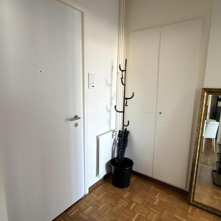 Bright and Spacious apartment with great views - Appartement 2 Chambres - 28