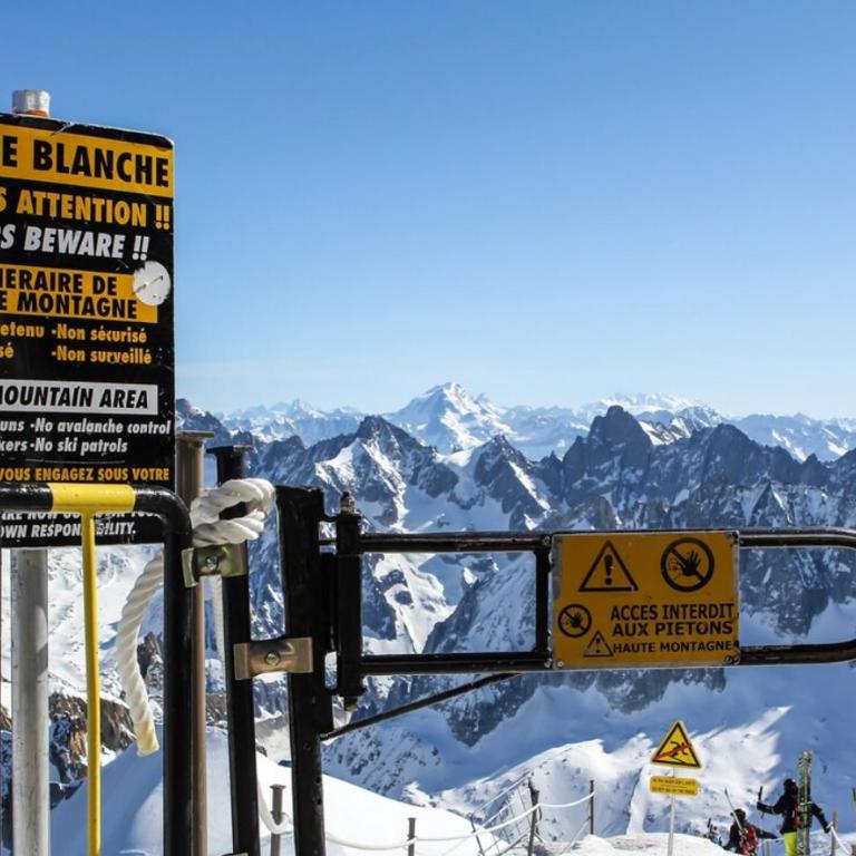 Cozy 1-Bedroom Chamonix Ski Retreat - Appartement 1 Chambre - 2