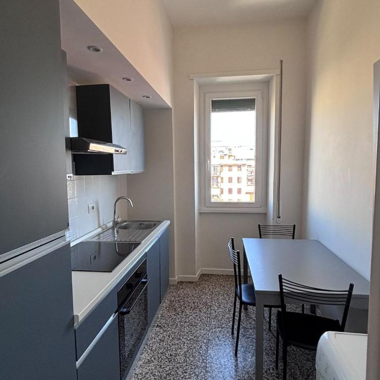 Elle Pyramid Apartment 1 - Three-Bedroom Apartment - 5
