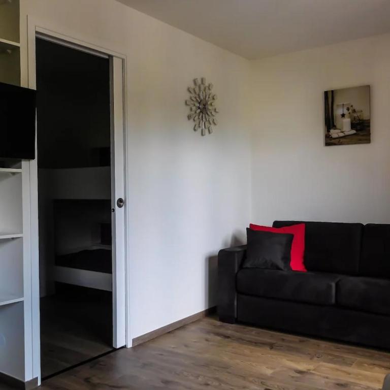 Cozy 1-Bedroom Chamonix Ski Retreat - Appartement 1 Chambre - 13