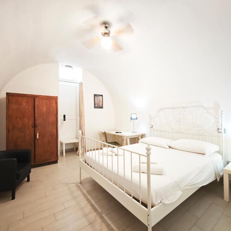 Tavernetta Cavour - Appartamento con 3 Camere da Letto - 1