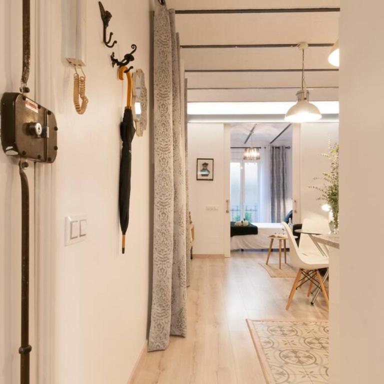Quiet Central 2BR for 3 - Apartamento - 12