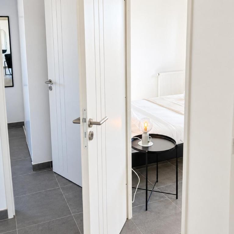 Private Parking - Balcony - Comfort & Light - Two-Bedroom Apartment - 18
