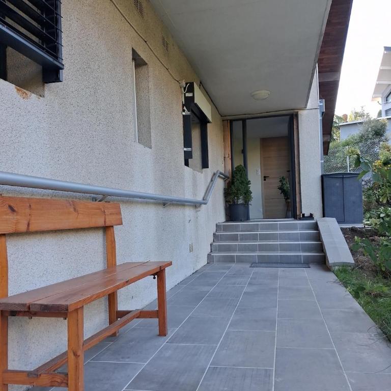 Renovated 30 m2 studio garden AC and parking - One-Bedroom Apartment - 8