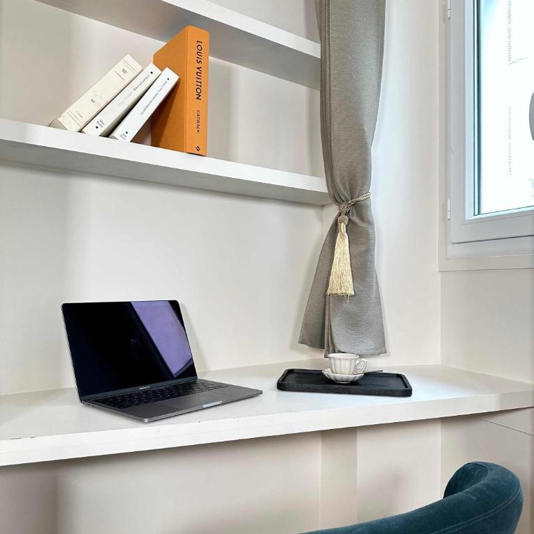 Elegant 2BR 6P steps from Champs Elysees - Appartement - 30