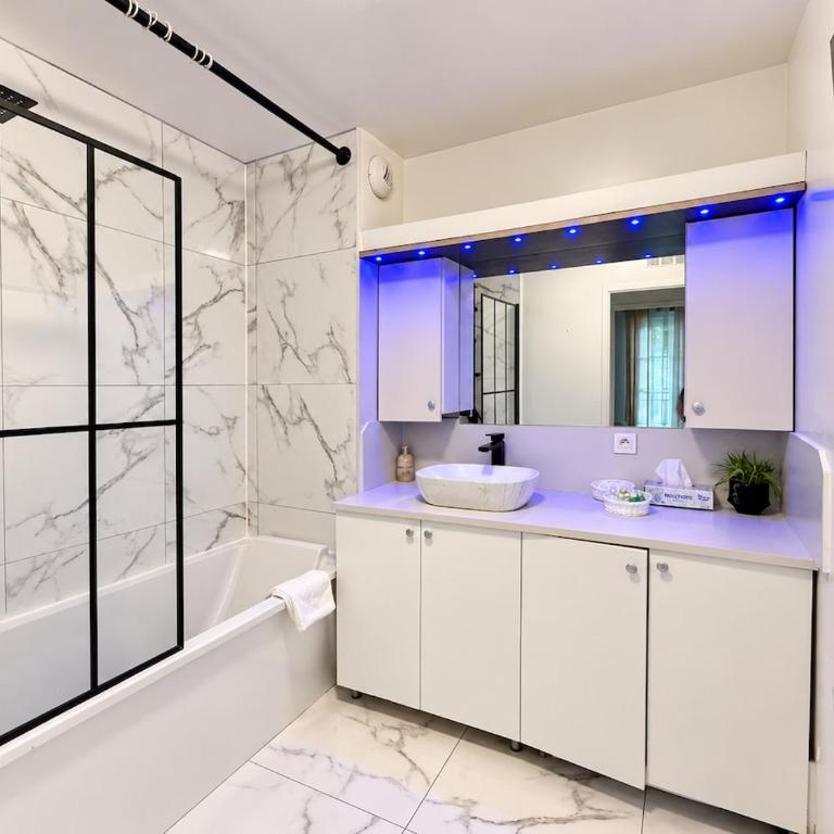 Le Wonder - Disney 5 min away - Terrace & Parking - Appartement - 23