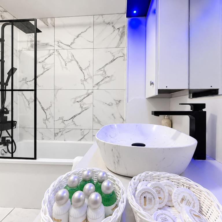 Le Wonder - Disney 5 min away - Terrace & Parking - Appartement - 27