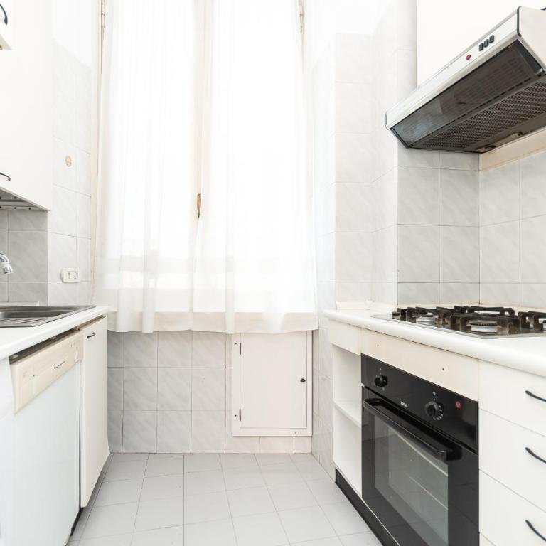 7 minuti dal Centro Città - Appartamento con 1 Camera da Letto - 10