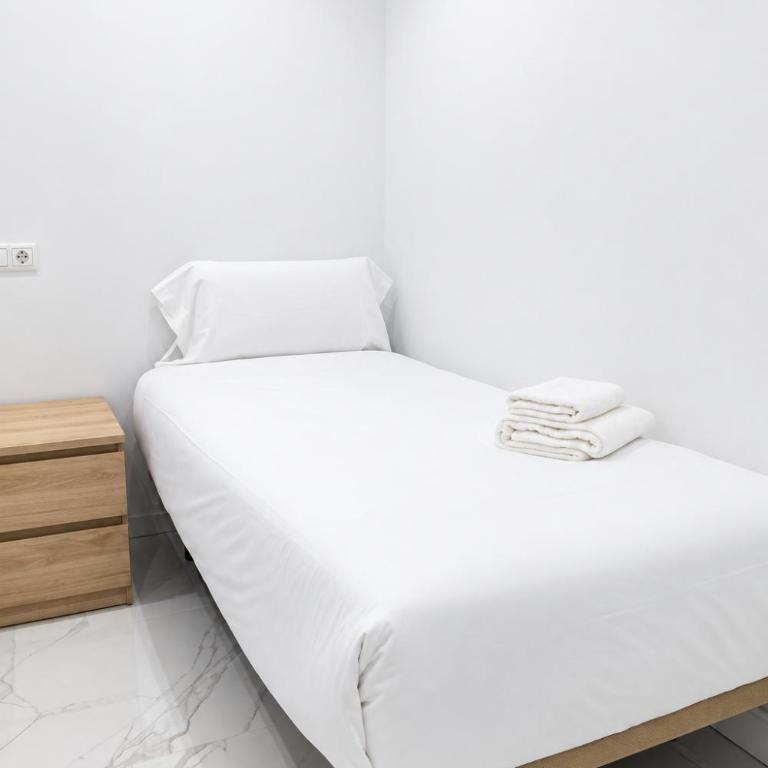 Nueva PENSION CIBELES - Dreibettzimmer - 4