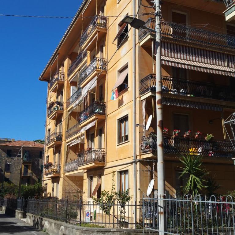 Al Numero 16 - Appartamento con Balcone - 23