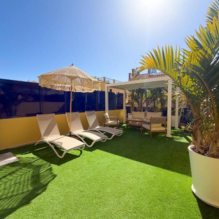 Oasis Beach Home Meloneras with Jacuzzi - Four-Bedroom Vacation Home - 43