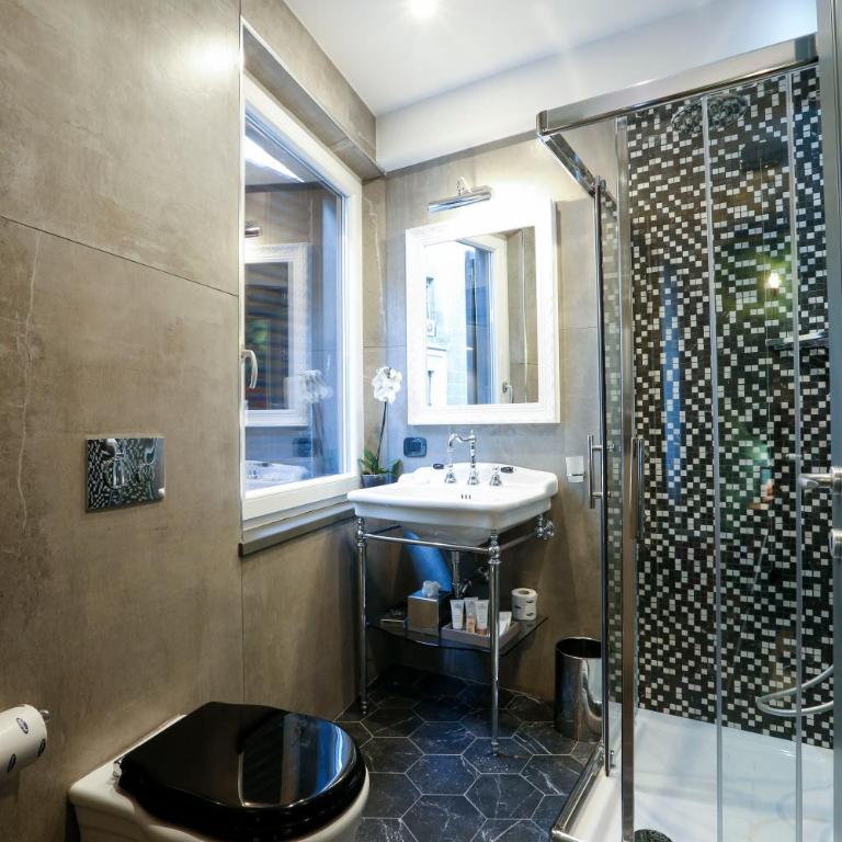 Saint B Boutique Hotel STB - Camera Matrimoniale Standard - 2