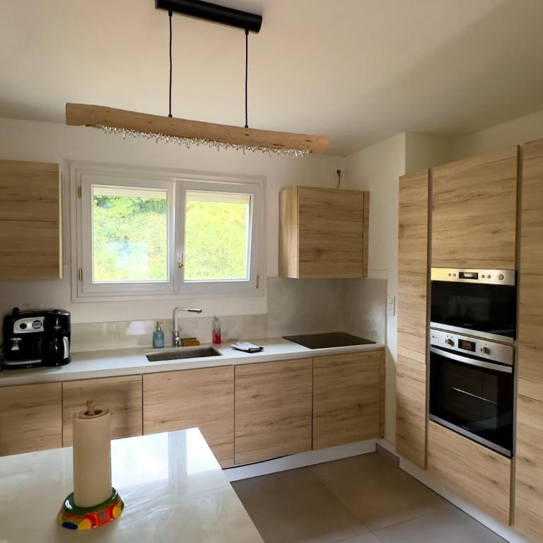 T2 balcon vue montagne, parking, Gap centre - One-Bedroom Apartment - 3