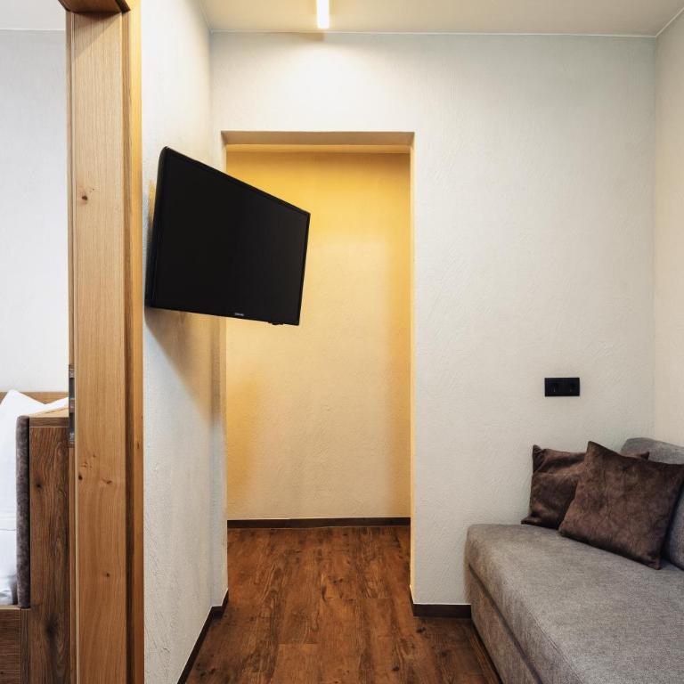Haus Enzian - Apartment mit 4 Schlafzimmern und einem Balkon - 14