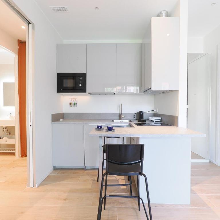 Hostmate- Milano - House of the Sun - One-Bedroom Apartment - 17