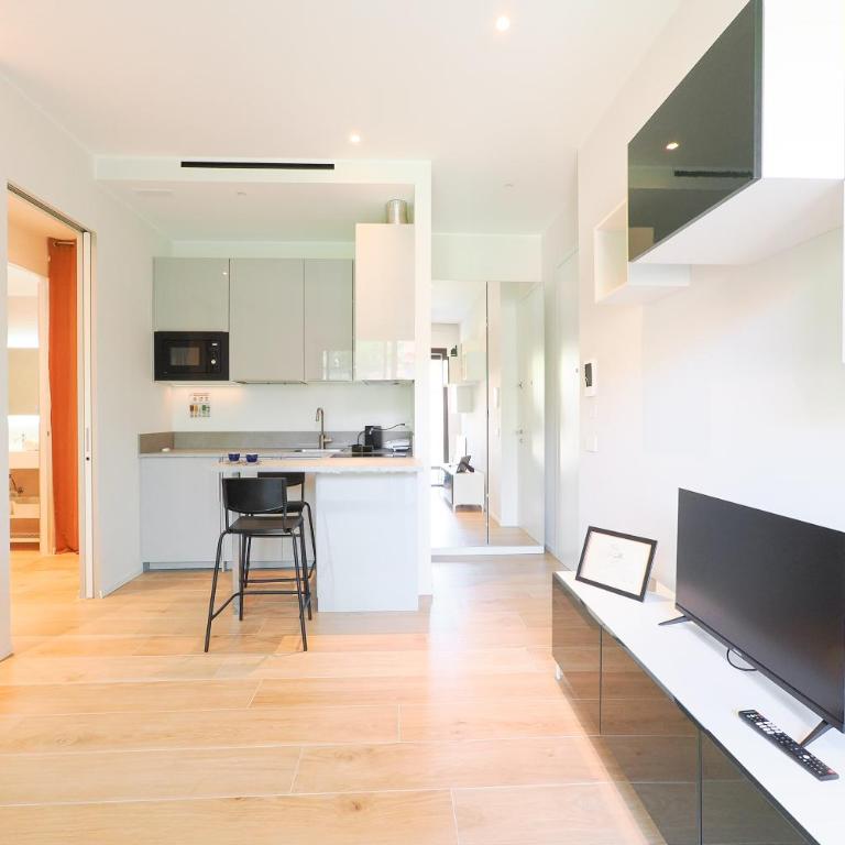 Hostmate- Milano - House of the Sun - One-Bedroom Apartment - 10